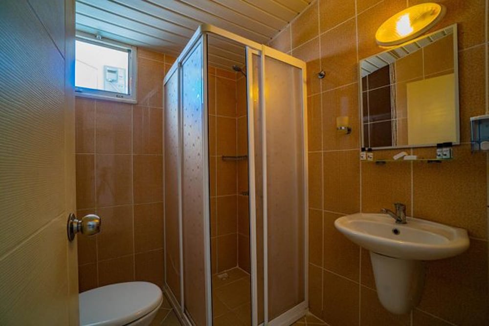 Prenses Sealine Beach Hotel 48/50