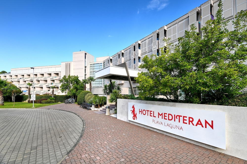 Hotel Mediteran Plava Laguna 35/50
