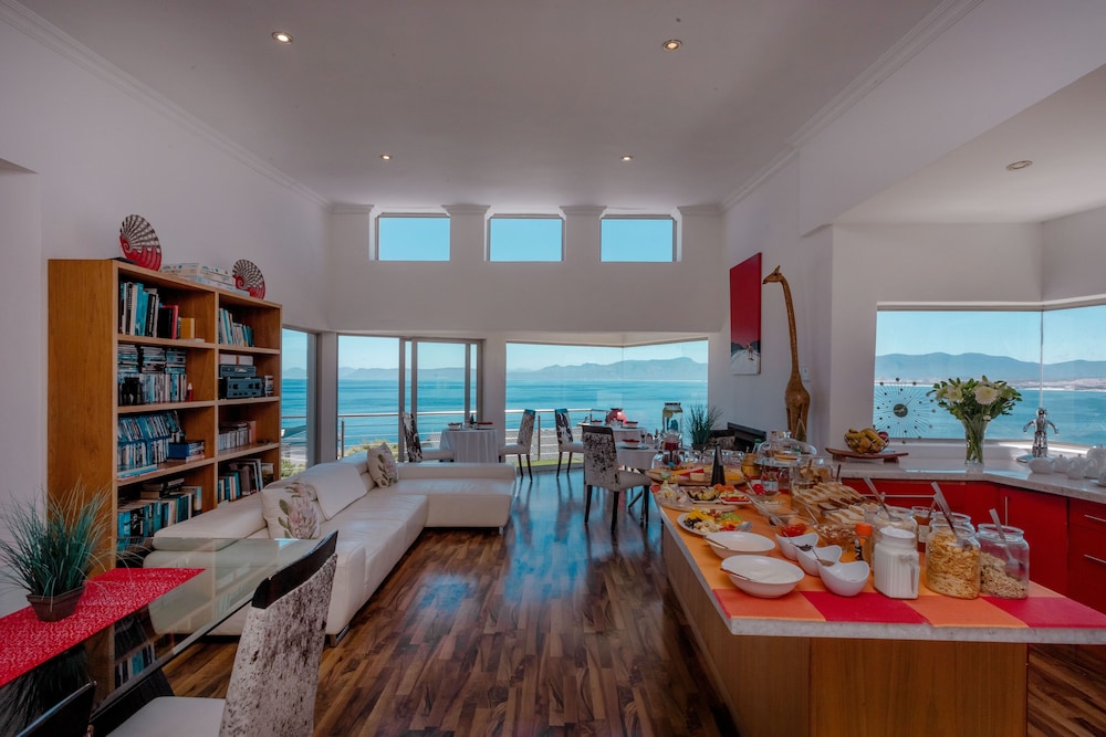 Sea Star Lodge 20/45