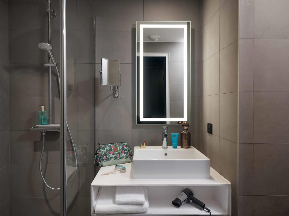 Novotel Paris Vaugirard Montparnasse 76/77
