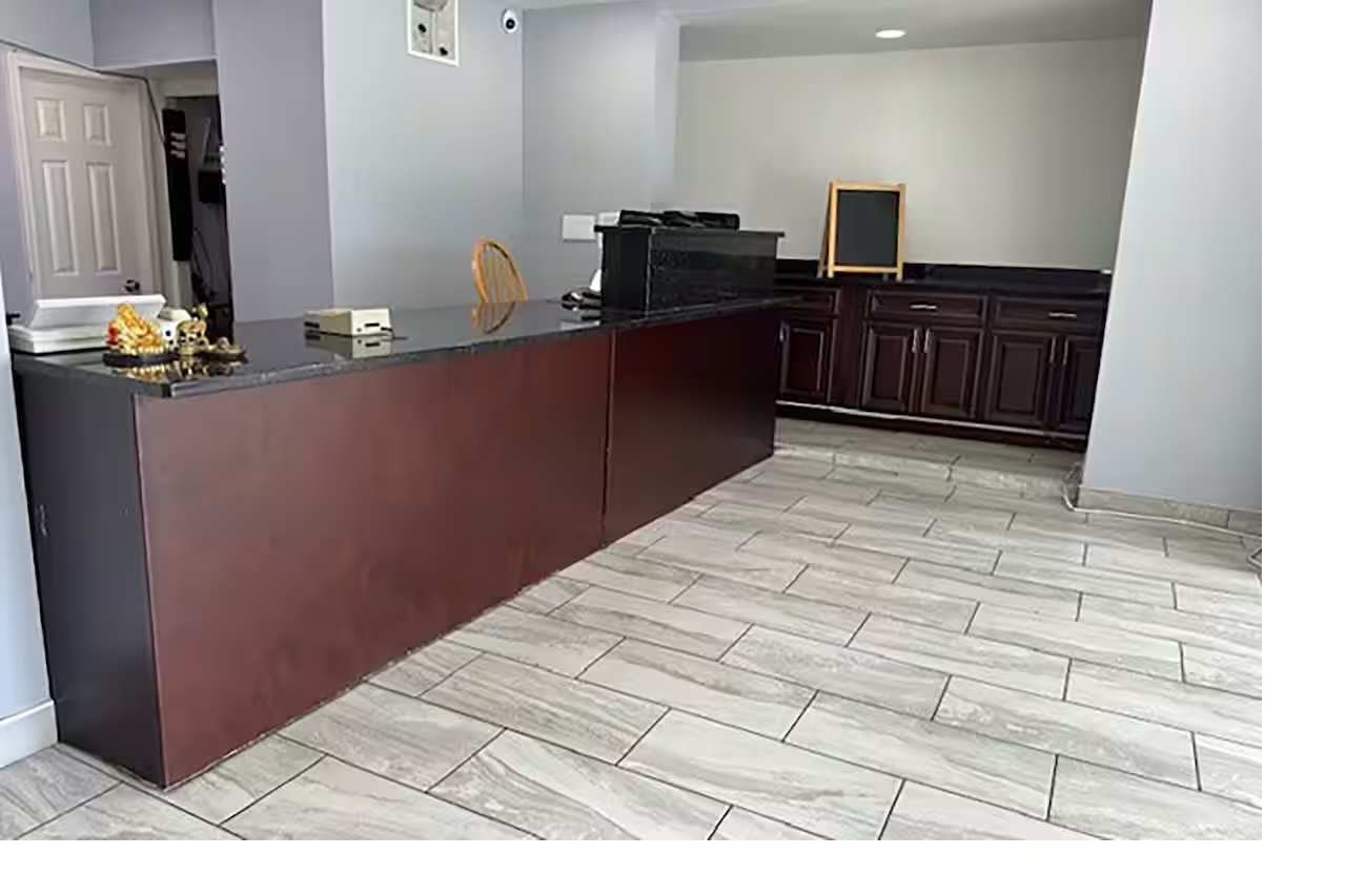 Super 8 by Wyndham Portsmouth - Norfolk 7/31