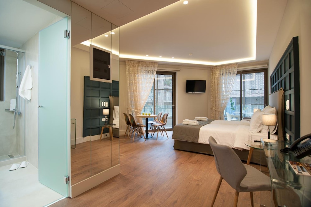 Athens Platinum Rooms and Suites 41/57