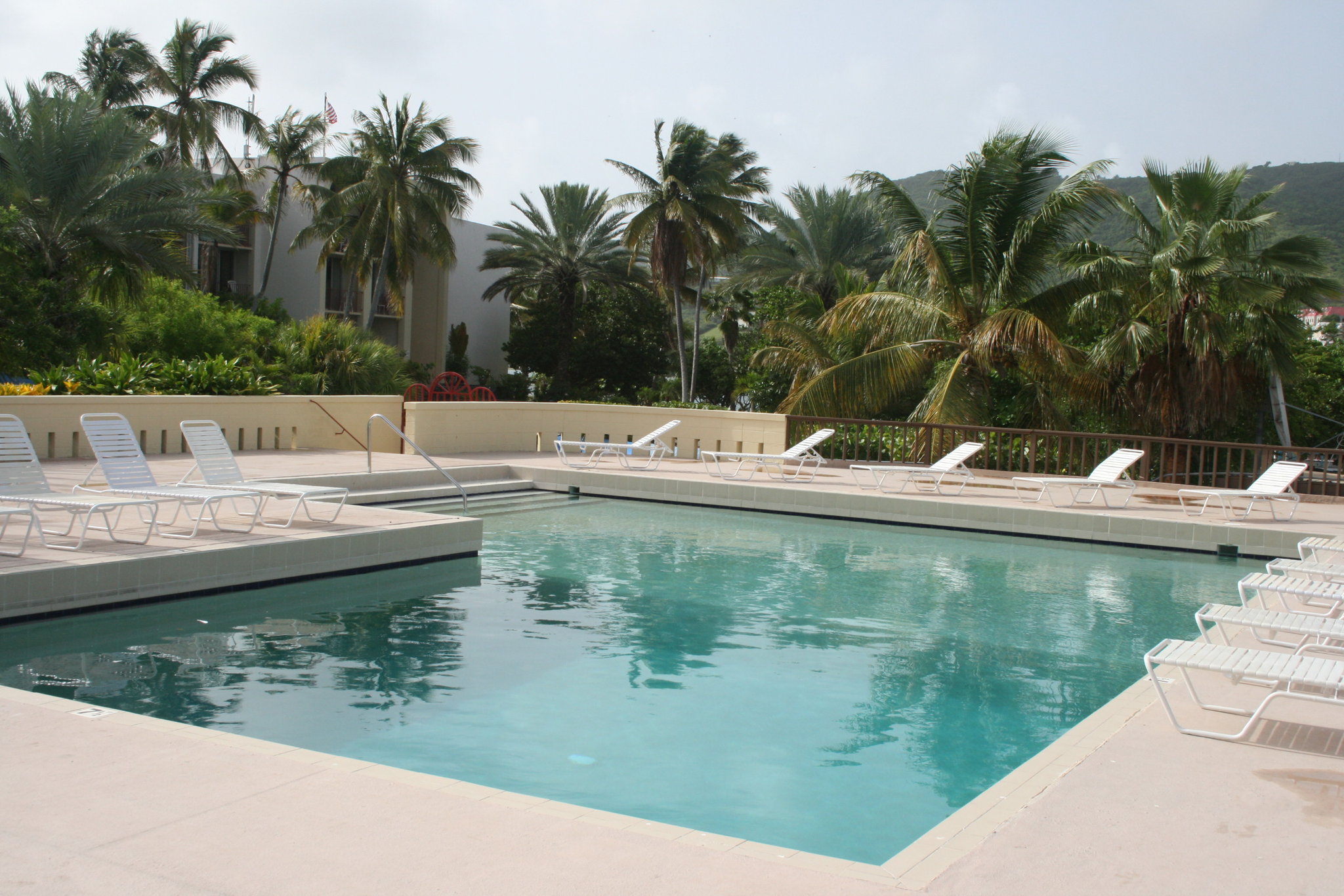 Hotel On The Cay 10/11