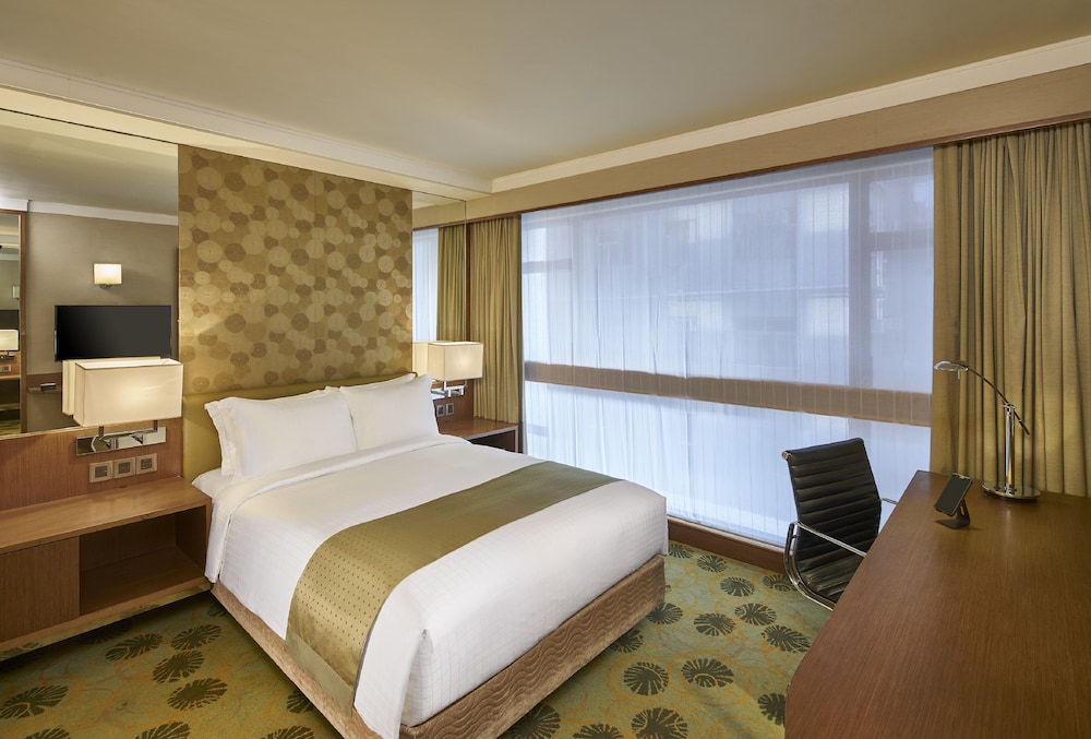 Holiday Inn Golden Mile Hong Kong 16/79