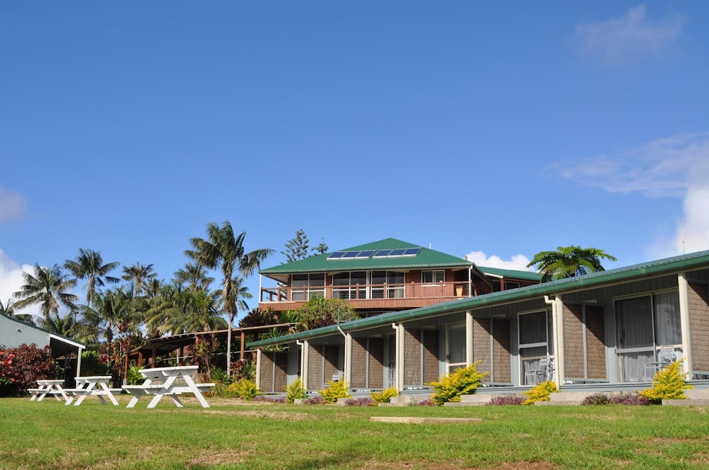 South Pacific Resort Hotel 40/50
