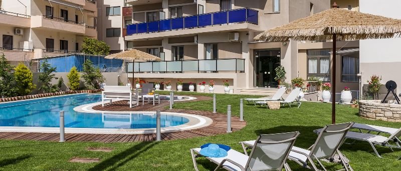 Leonidas Hotel & Apartments 58/63