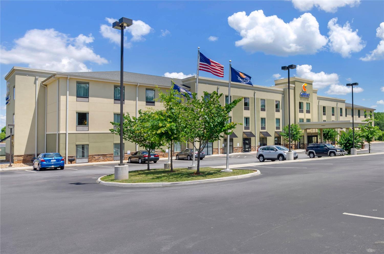 Comfort Inn & Suites Lynchburg Airport - University Area 38/40