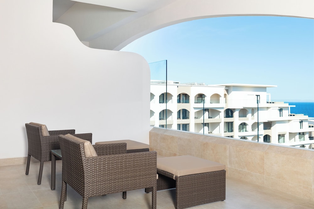Villa La Valencia Beach Resort And Spa Los Cabos 23/50