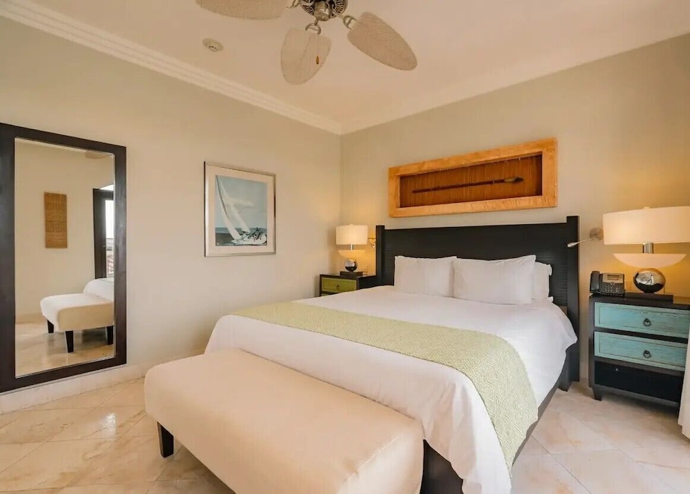 TAN Resorts Marina Cap Cana 10/39