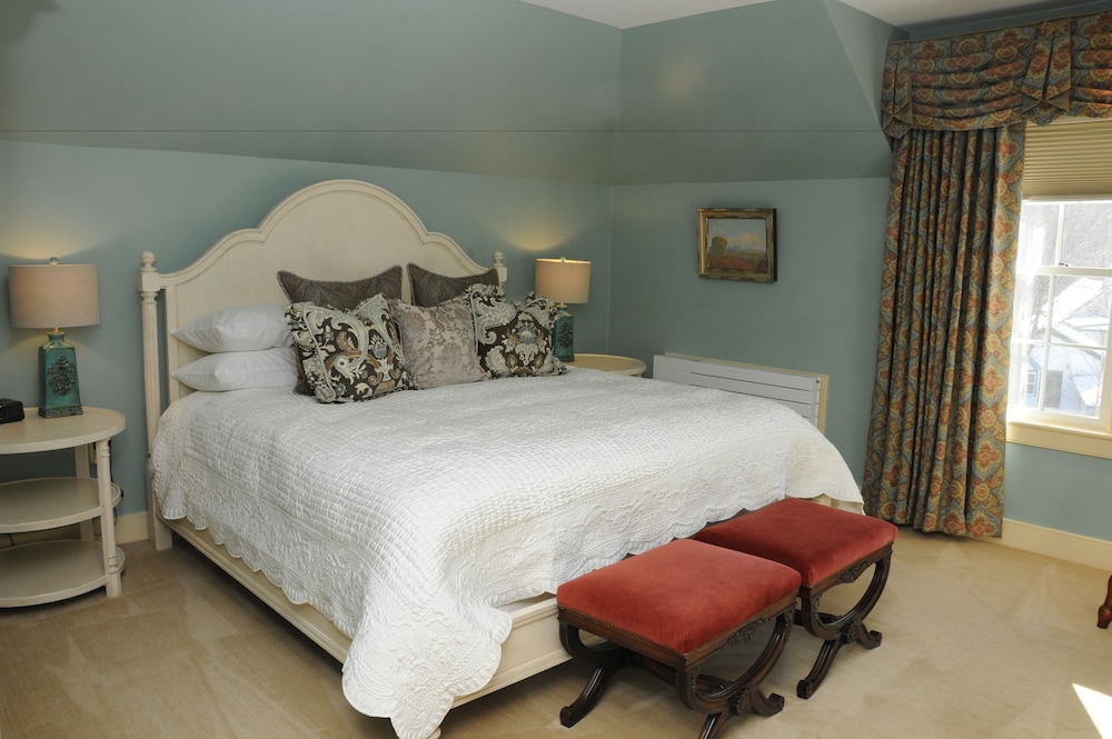 The Lyme Inn 18/50