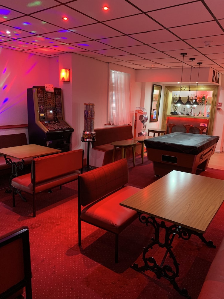 Danescourt Lodge 29/50