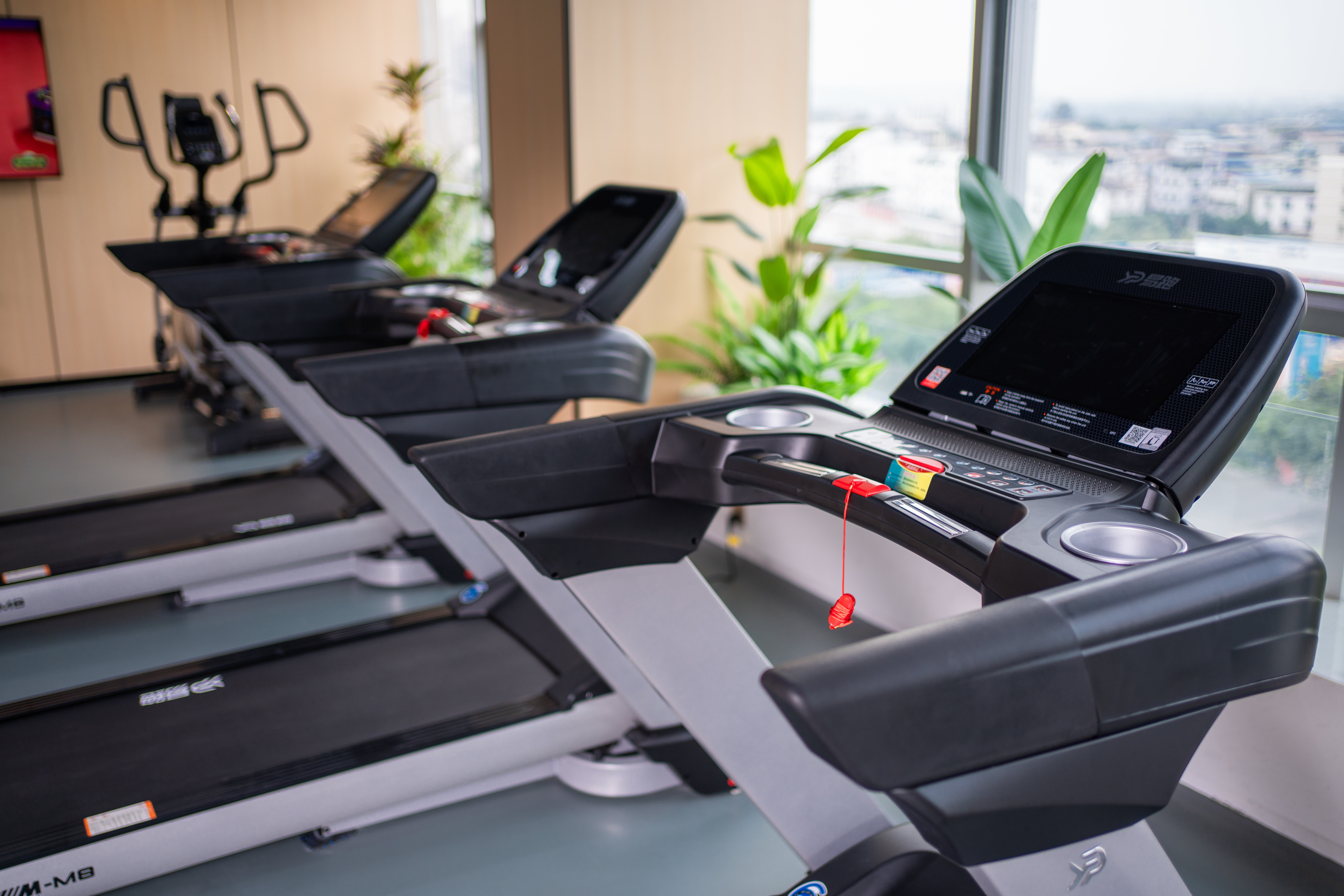 HOLIDAY INN EXPRESS MIANYANG HIGH-TECH ZONE 42/48