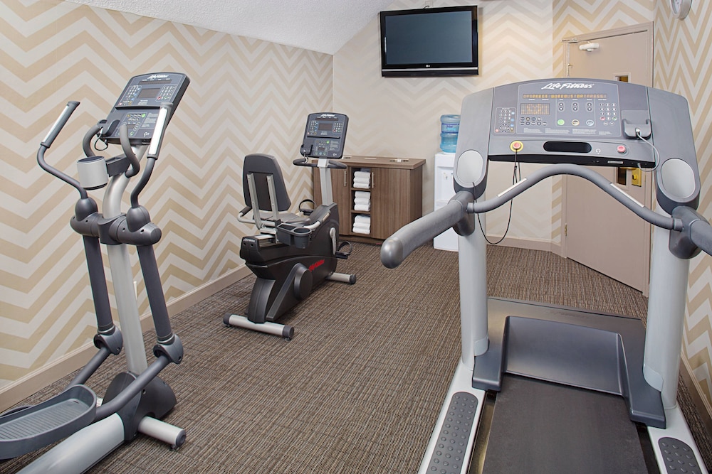 Residence Inn by Marriott Detroit Troy/Madison Heights 10/22