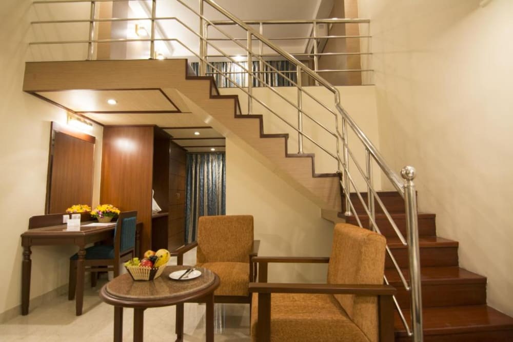 Shenbaga Hotel and Convention Centre 20/31