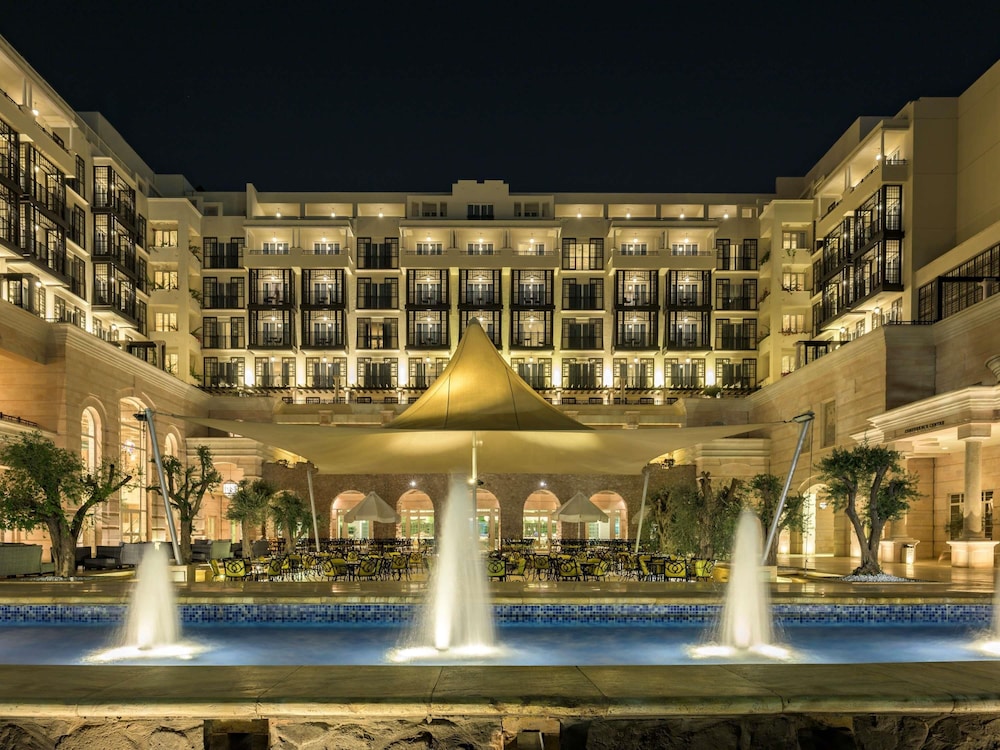 Movenpick Resort and Residences Aqaba 5/49