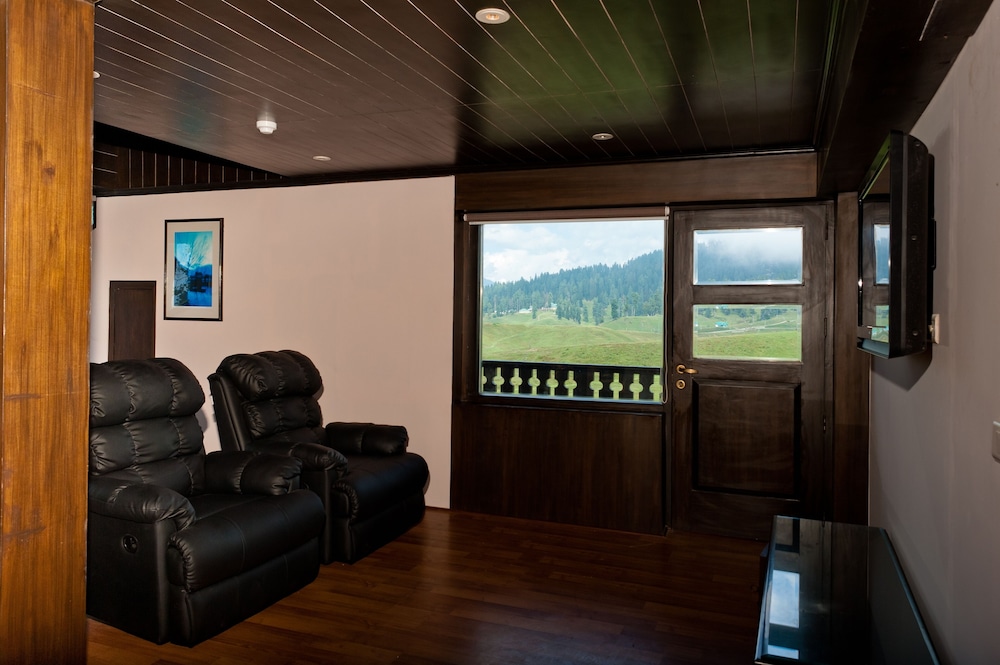 THE VINTAGE GULMARG 24/48