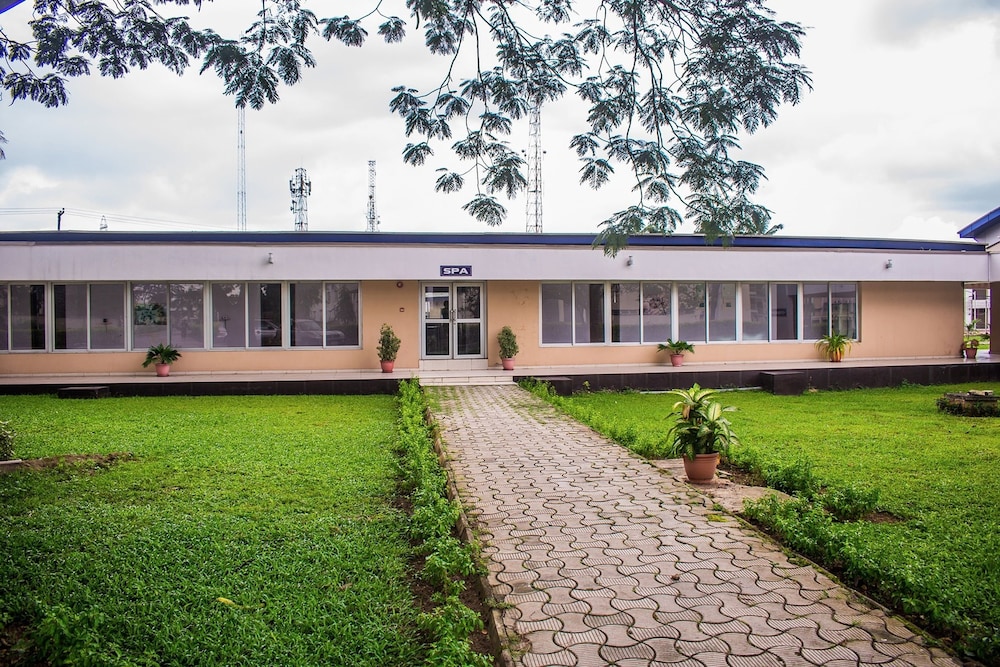 Dbi Guest House 39/50