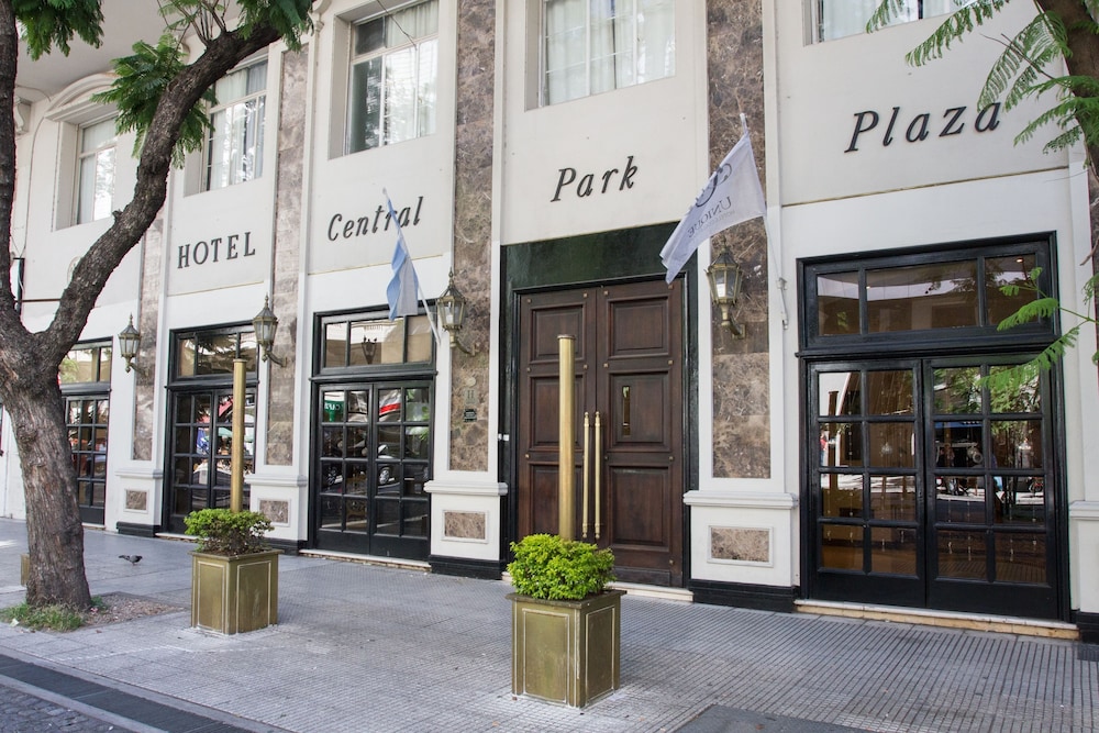 Midtown Boutique Hotel 6/70