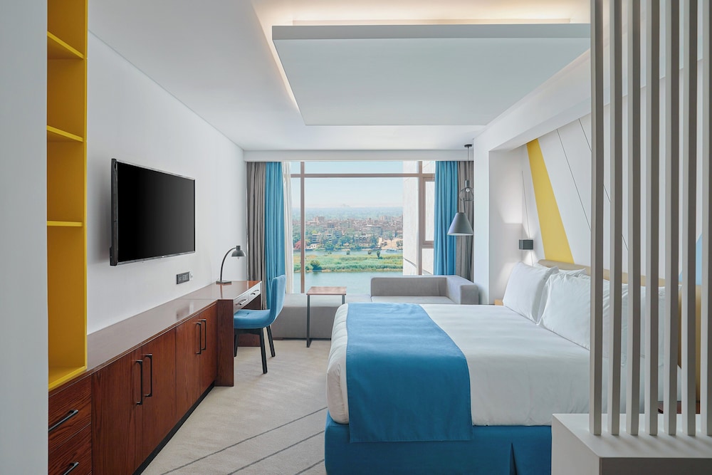 Holiday Inn & Suites - Cairo Maadi, an IHG Hotel 26/59
