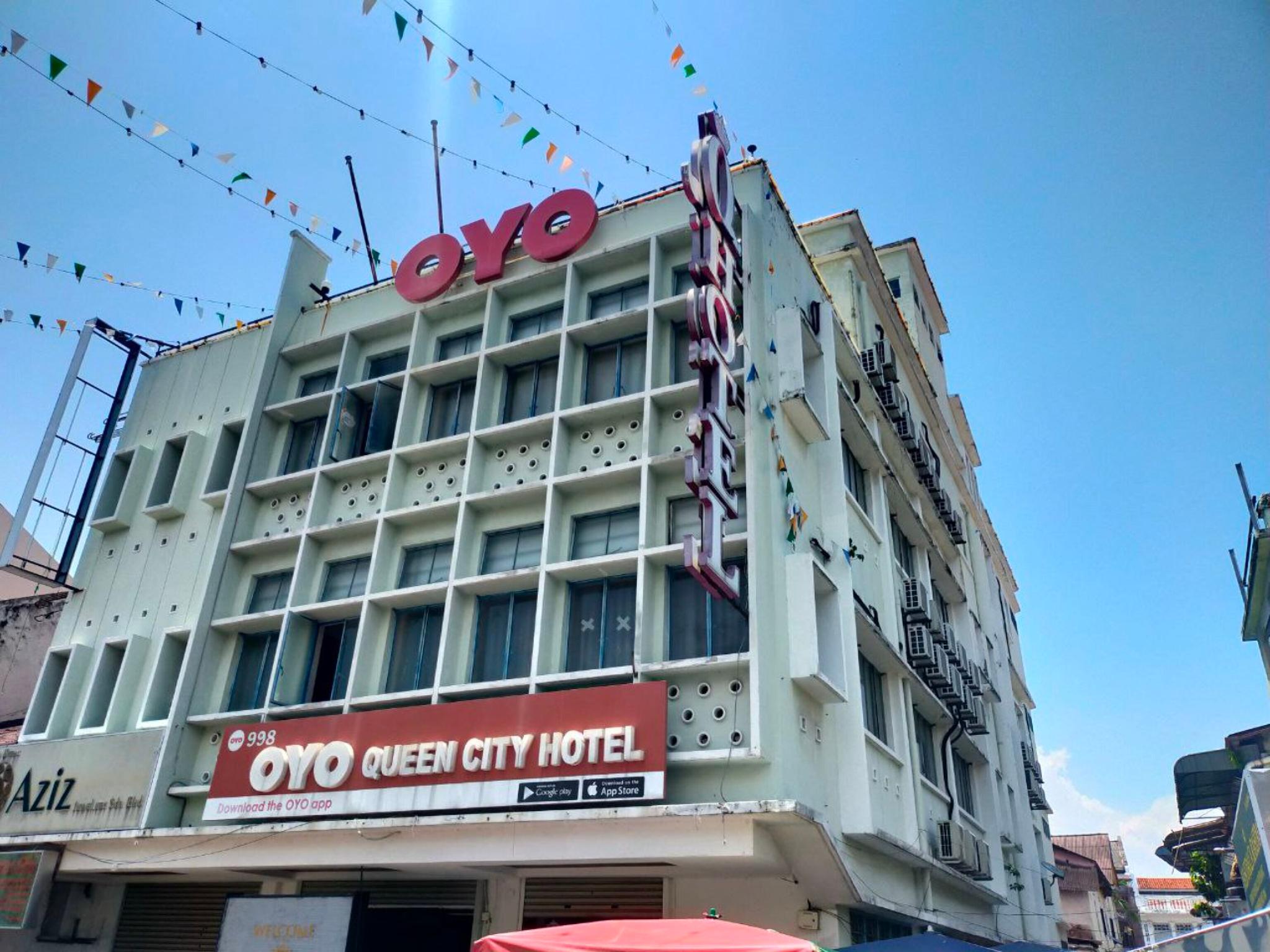 OYO 998 Queen City Hotel in GEORGE TOWN