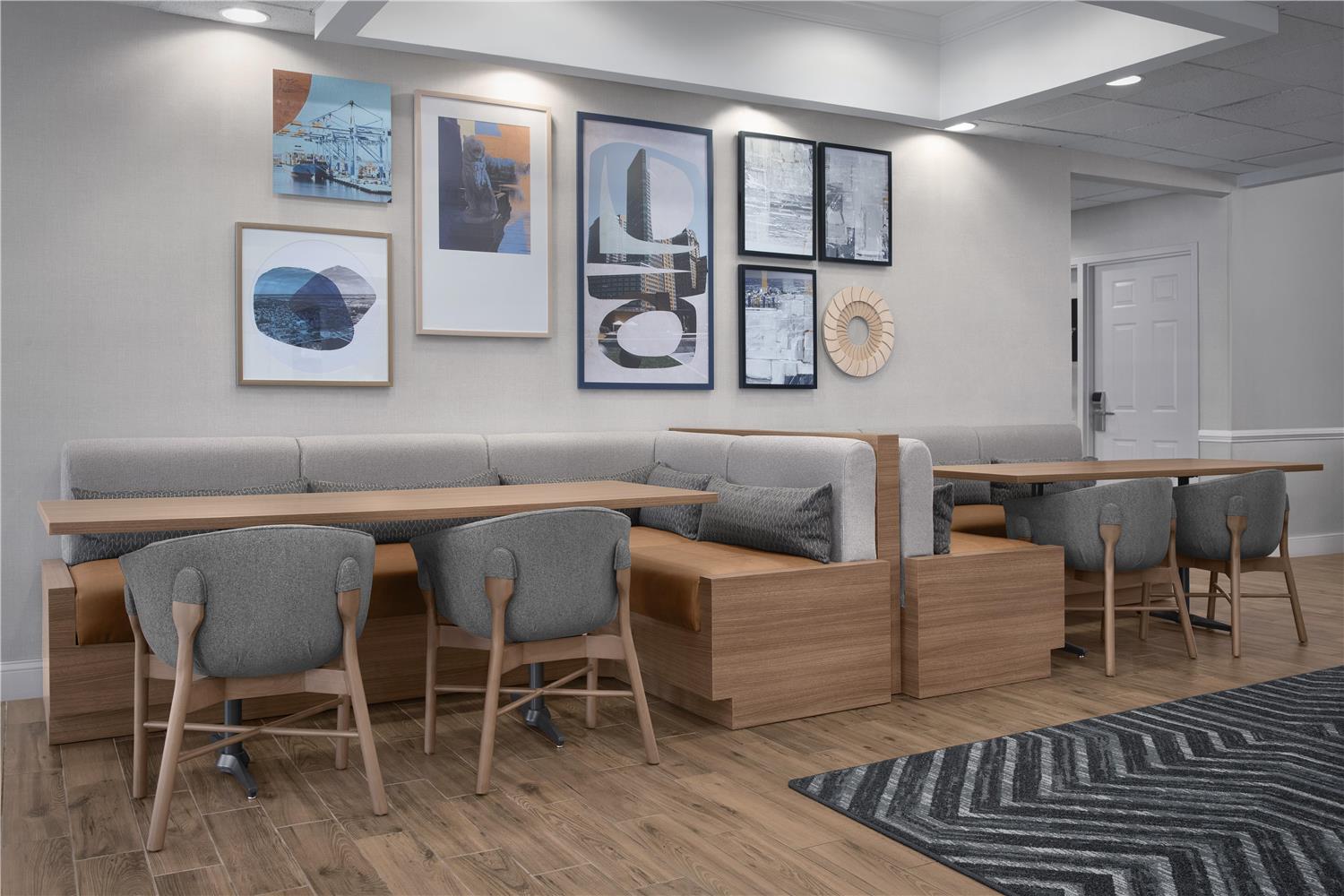 restaurant cafeteria