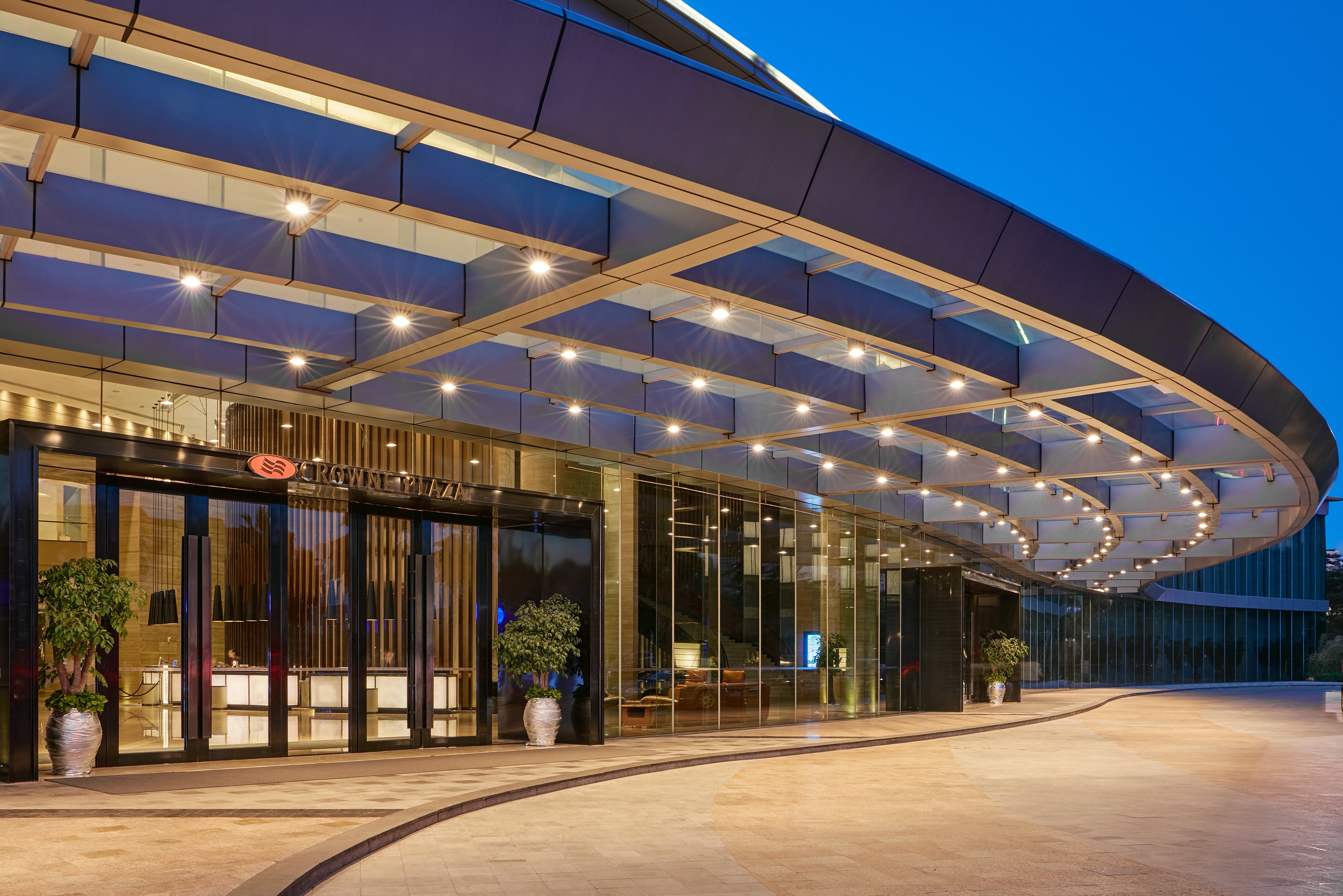 Crowne Plaza Huizhou 4/50