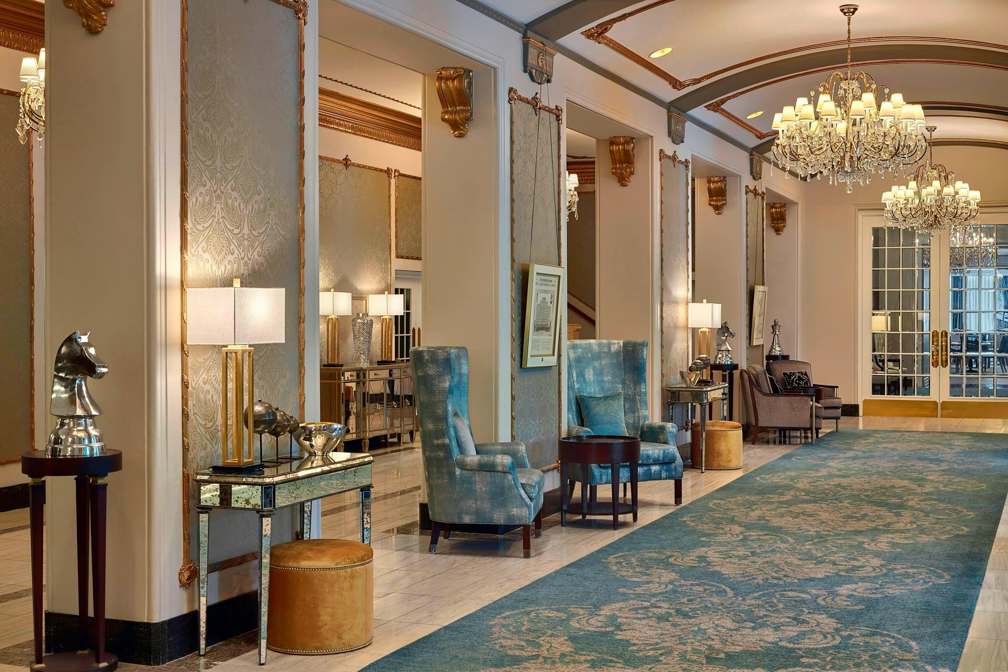 THE HOTEL SASKATCHEWAN, AUTOGRAPH COLLECTION 36/58