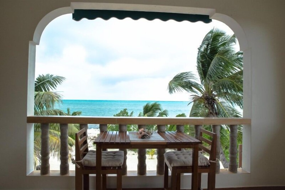 Seashell Beach Villa 17/32