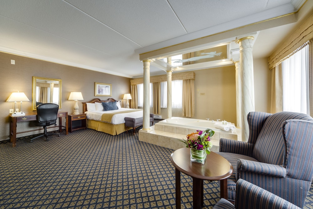 Monte Carlo Inn Vaughan Suites 36/65