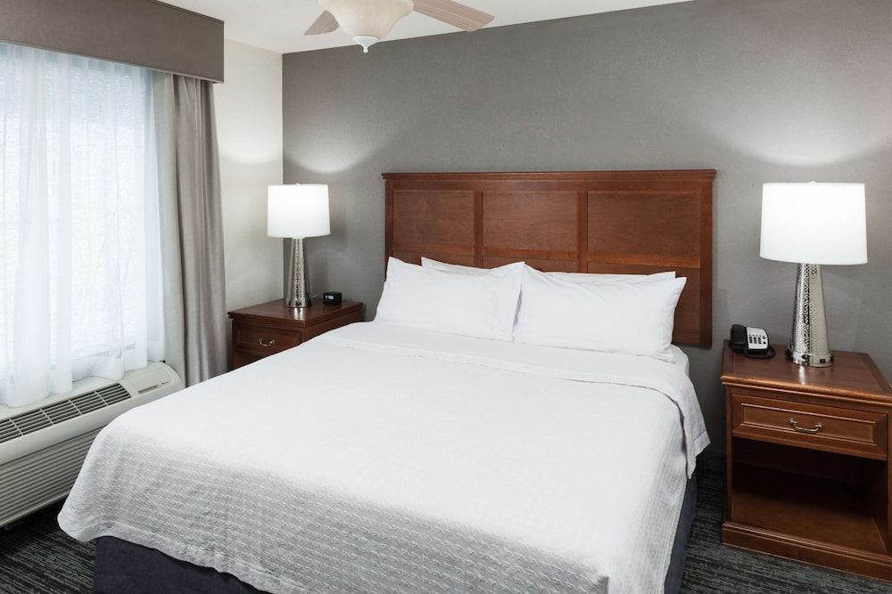 Homewood Suites by Hilton El Paso Airport 18/45