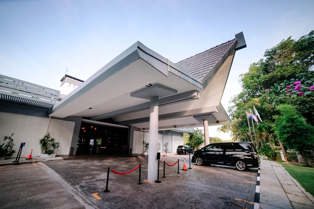 Tunamaya Beach Spa Resort Desaru Coast 56/65