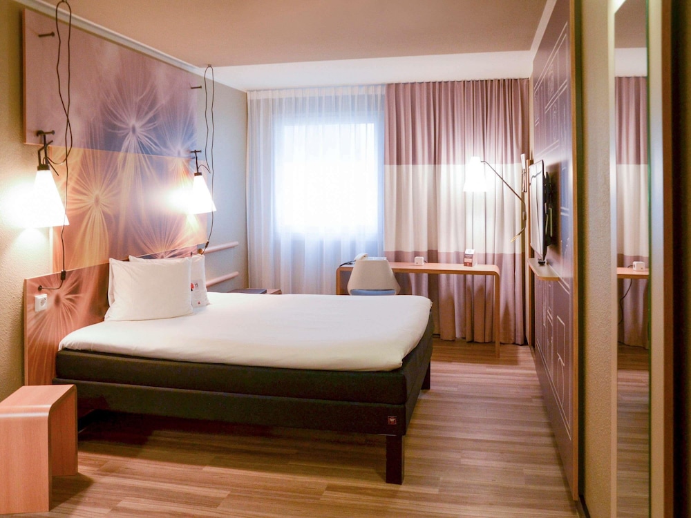 Ibis Frankfurt Airport 12/62