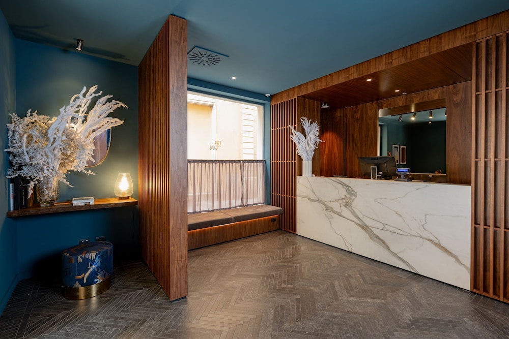Art Hotel Novecento 7/50