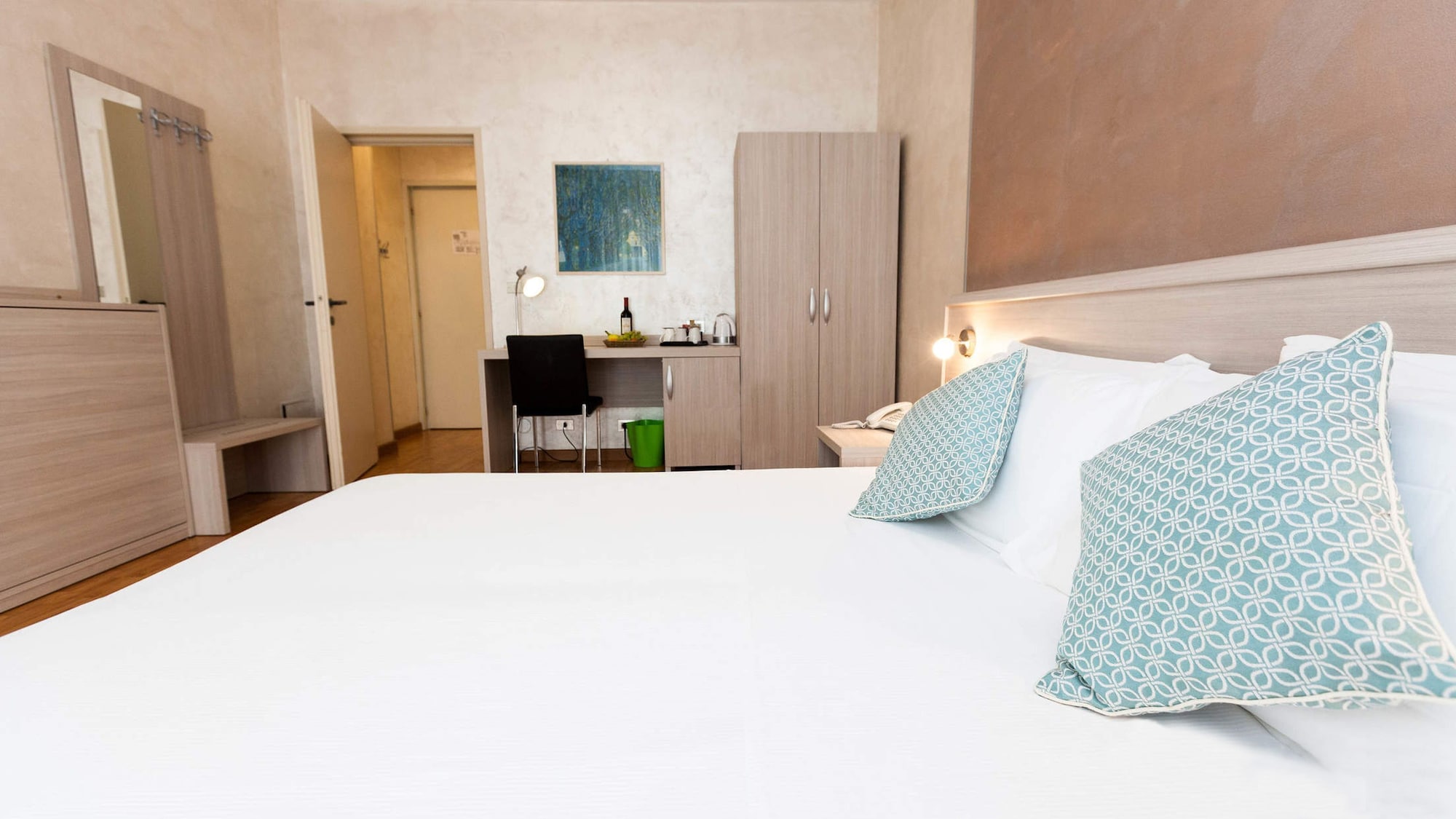 Comfort, Twin Beds, Lis Hotel 7/10