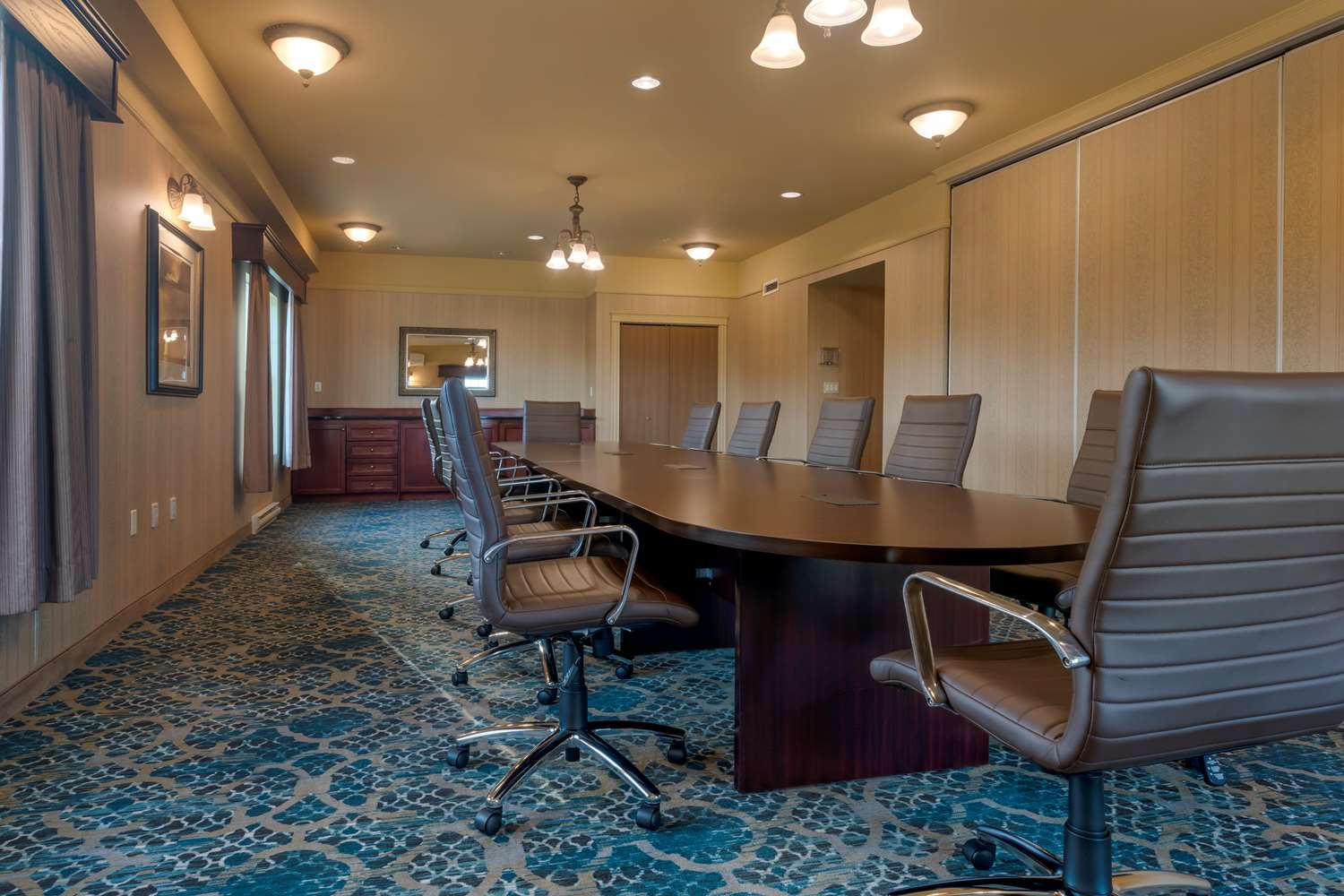 Best Western Plus Fredericton Hotel & Suites 24/29