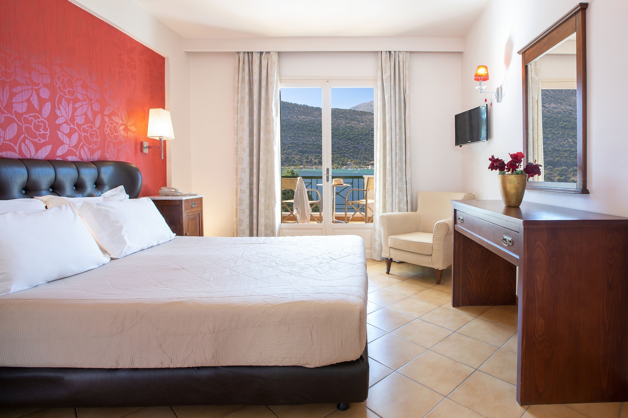 ROOM, DOUBLE BED, SEA VIEW