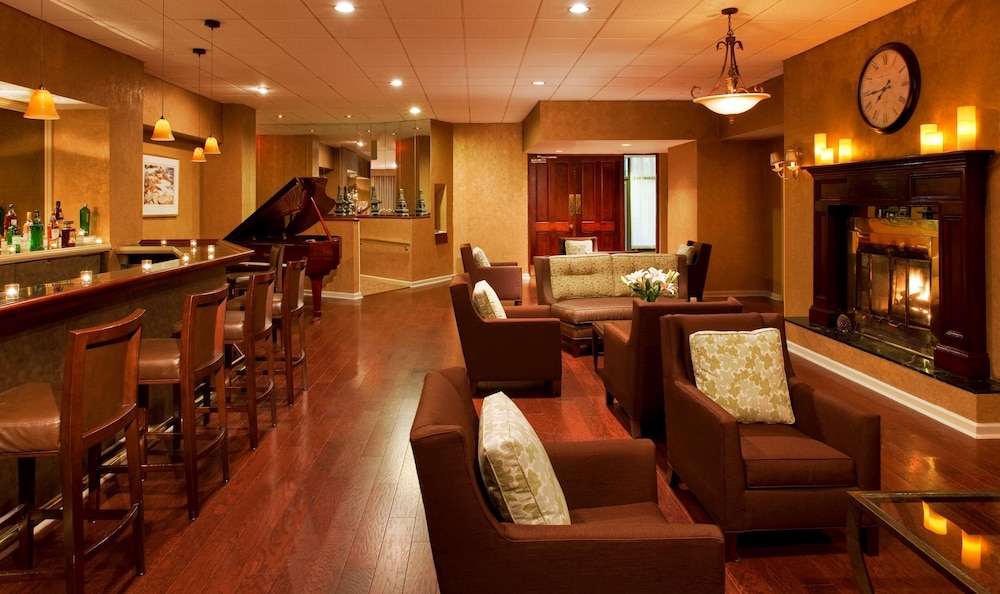Radisson Hotel Hauppauge-Long Island 22/26