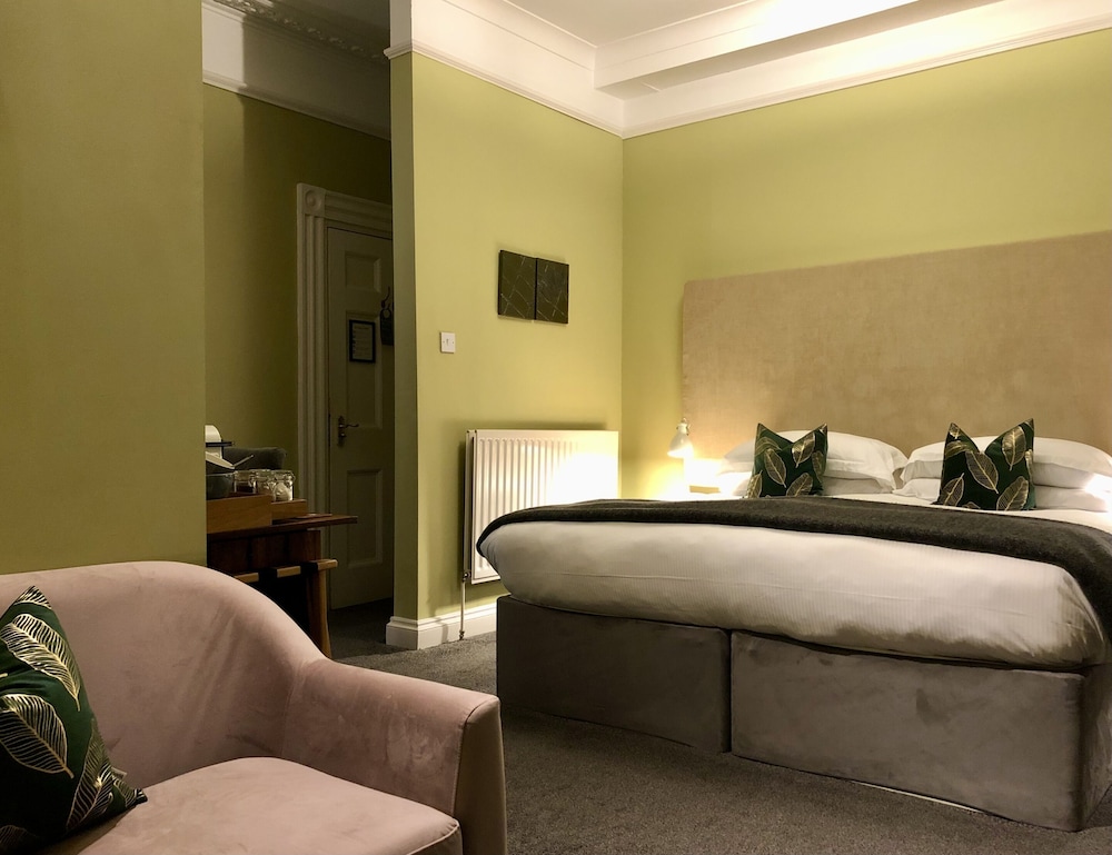 Westwood Guest House 6/50