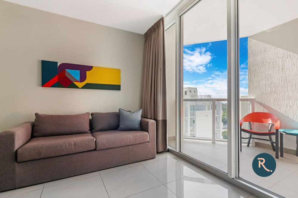 Roami at Habitat Brickell 34/50
