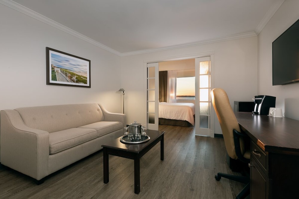 Hotel Rimouski 23/29