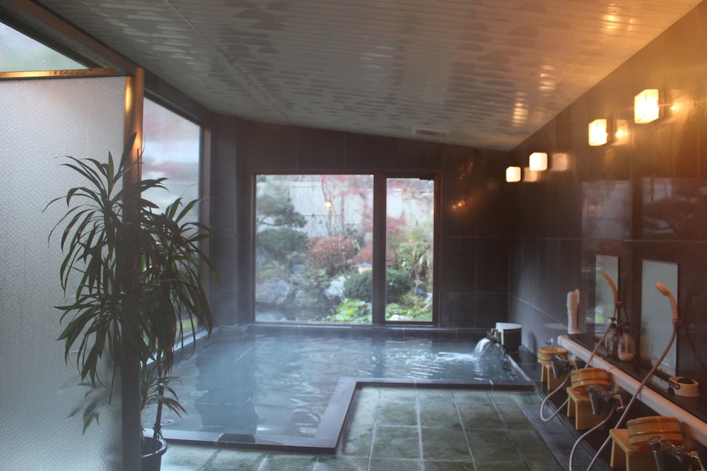 Shoji Mount Hotel 23/49