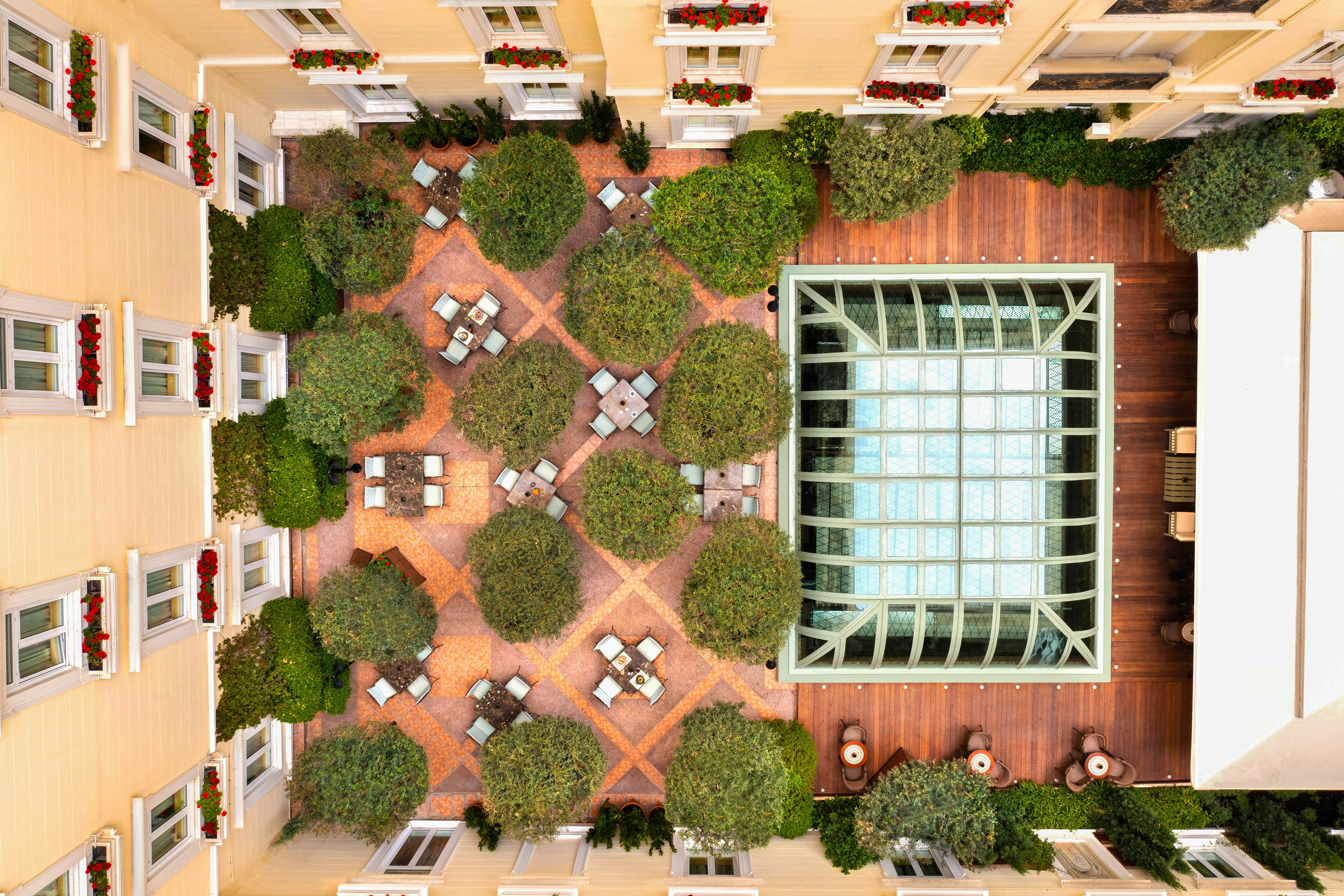 Hotel Grande Bretagne, a Luxury Collection Hotel, Athens in ATHENS