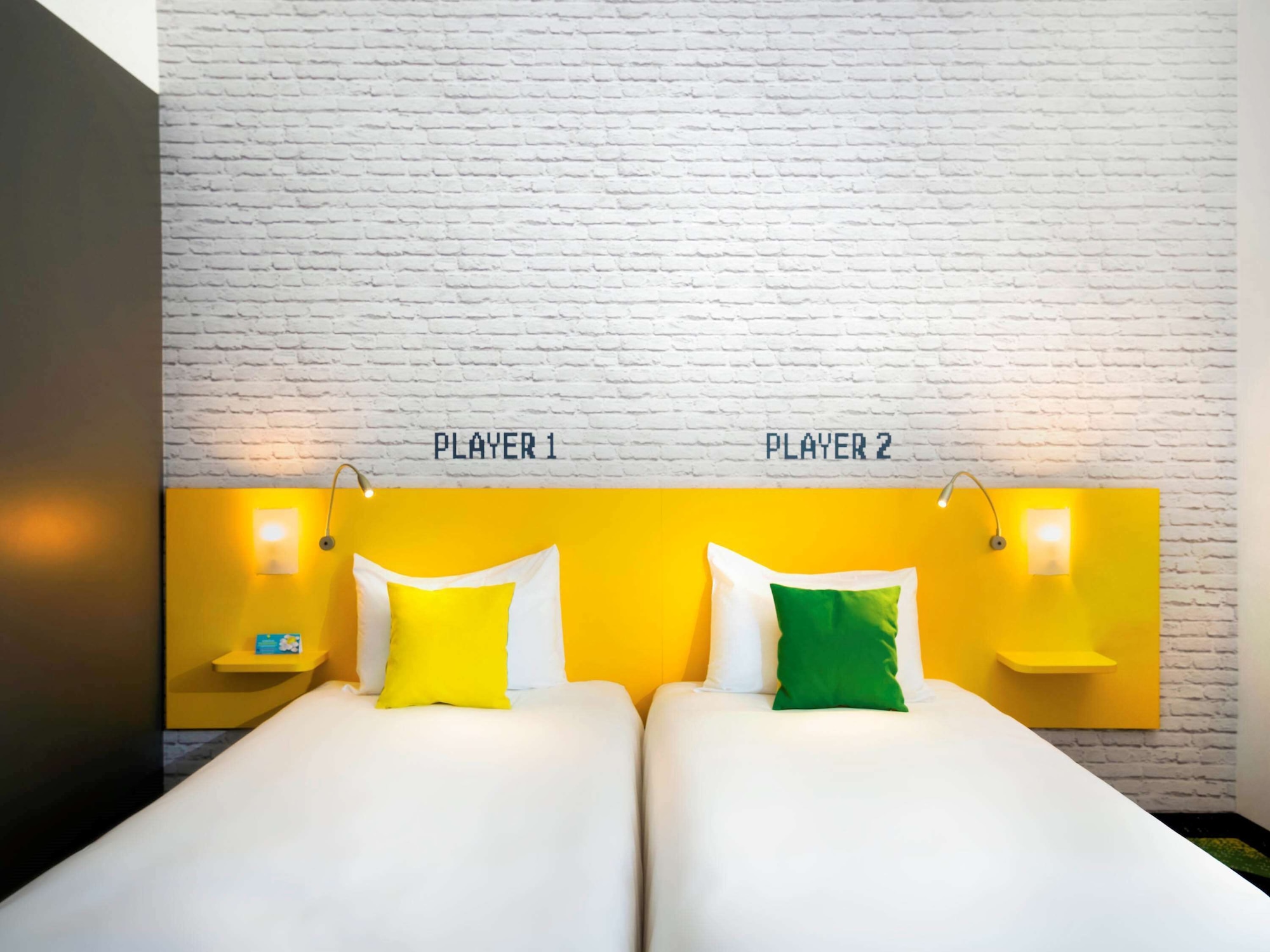 DESIGN, TWIN BEDS