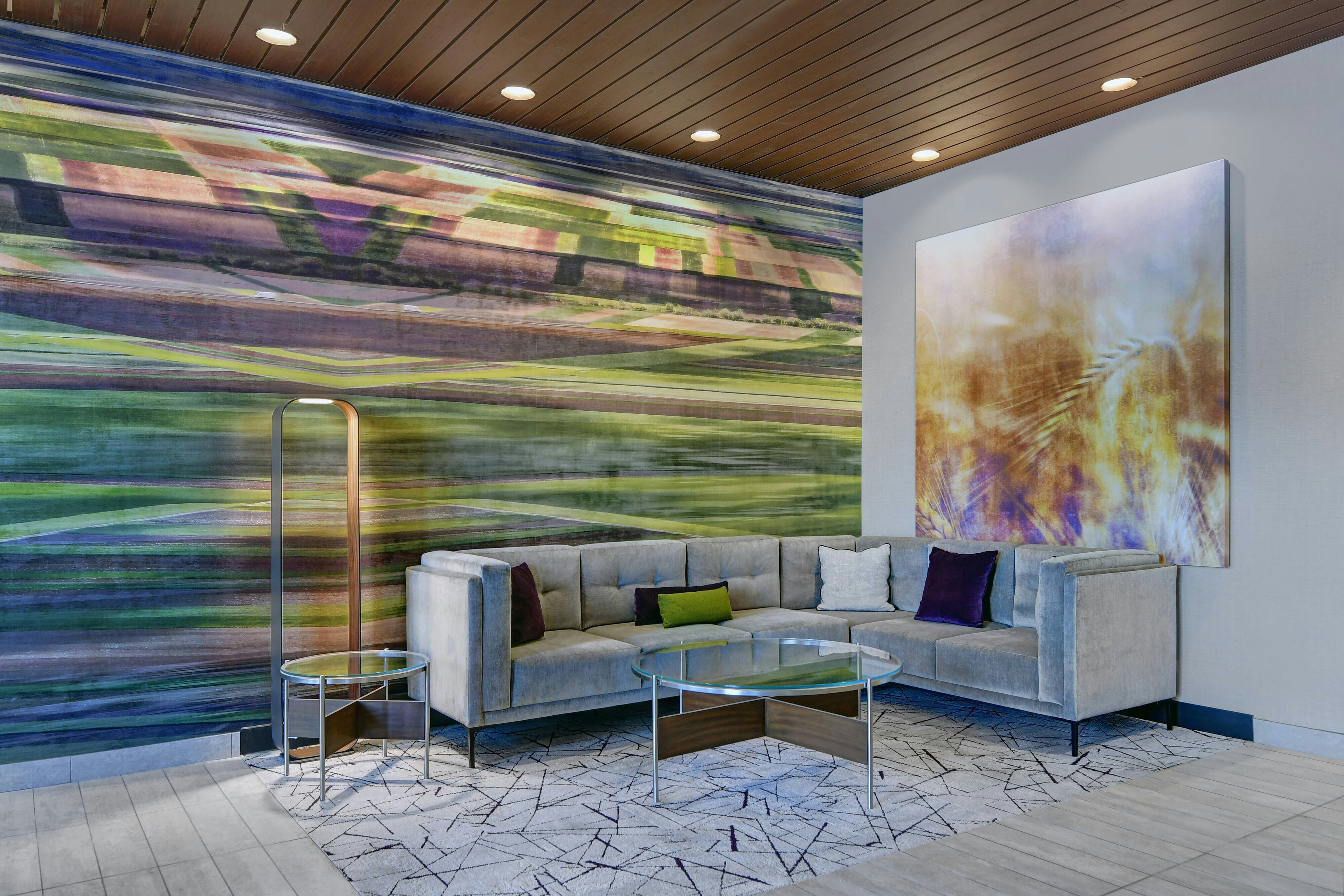 Courtyard by Marriott Manhattan 13/28