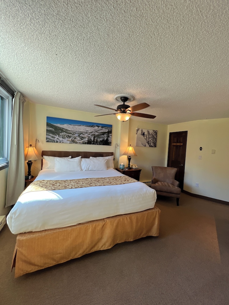 MULTIPLE BEDROOMS, FAMILY, PENTHOUSE, MOUNTAIN VIEW