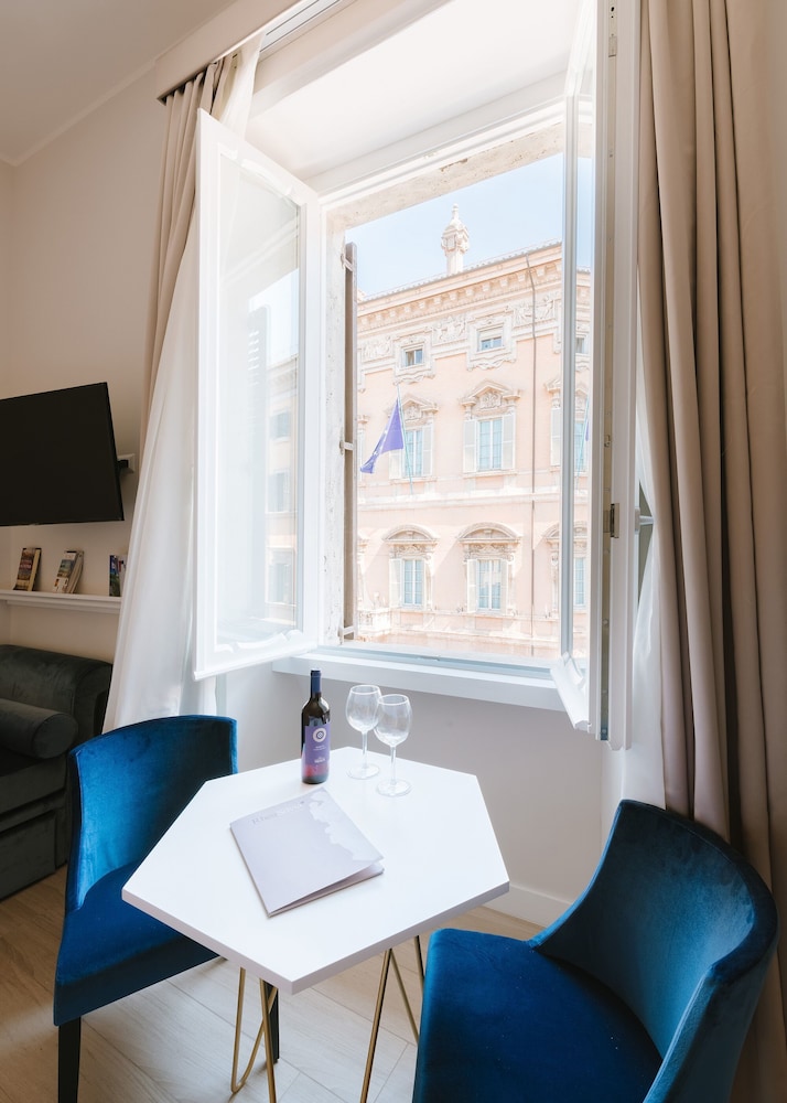 Rhea Silvia Luxury Navona 35/50