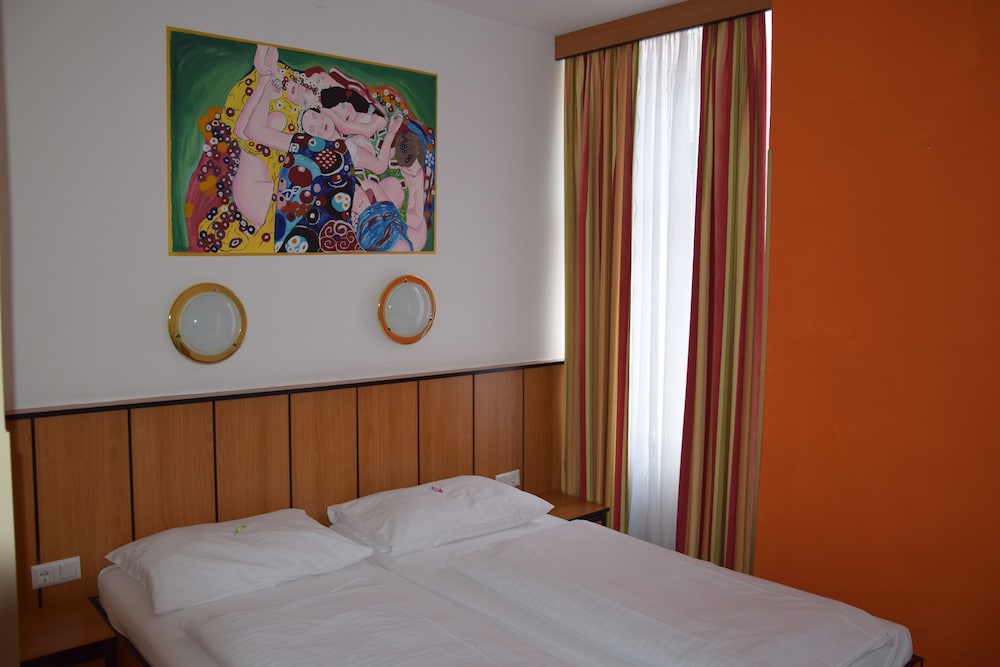 Gartenhotel Gabriel 12/45