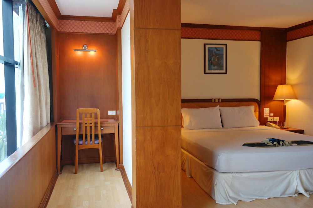 Grand Park Hotel 38/69
