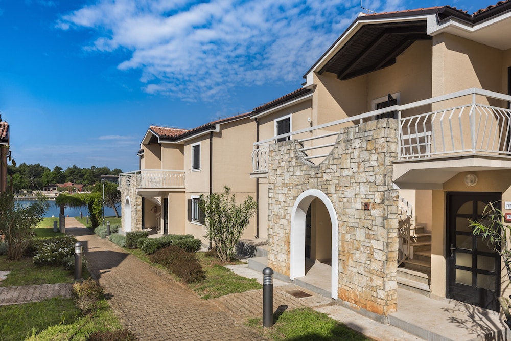 Apartments Amfora Plava Laguna in UMAG
