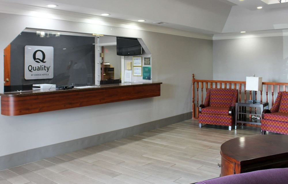 Quality Inn Crossville Near Cumberland Mountain State Park 15/47